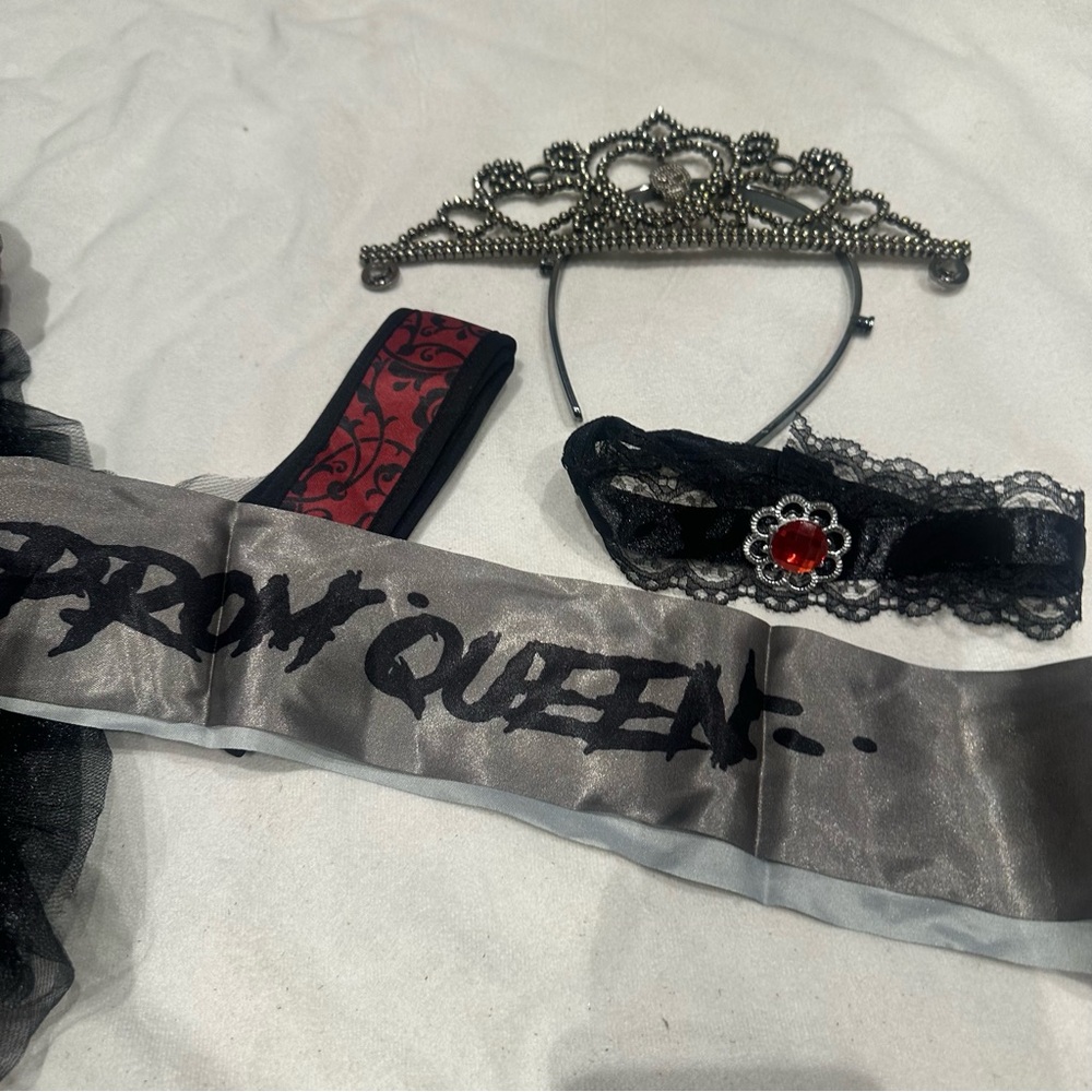 Spooktacular Creations Halloween Child Girl Zombie Prom Queen Costume Medium - Picture 15 of 16